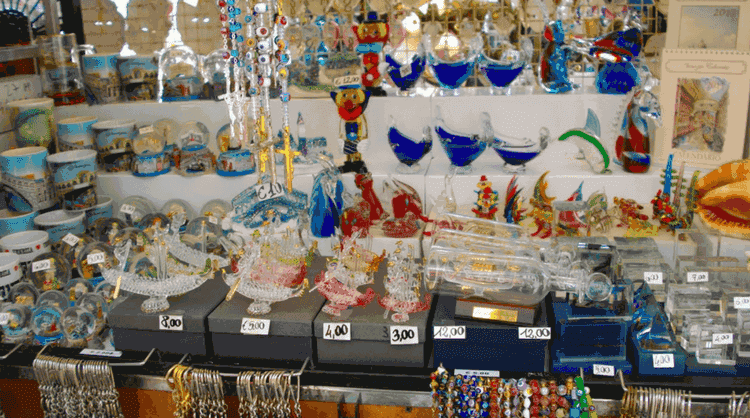 Shopping in Venice