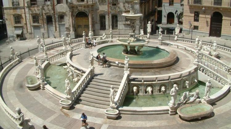 La Fontana di Pretoria - Palermo, Sicily