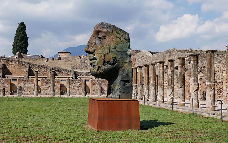 House of the Small Fountain,Pompeii